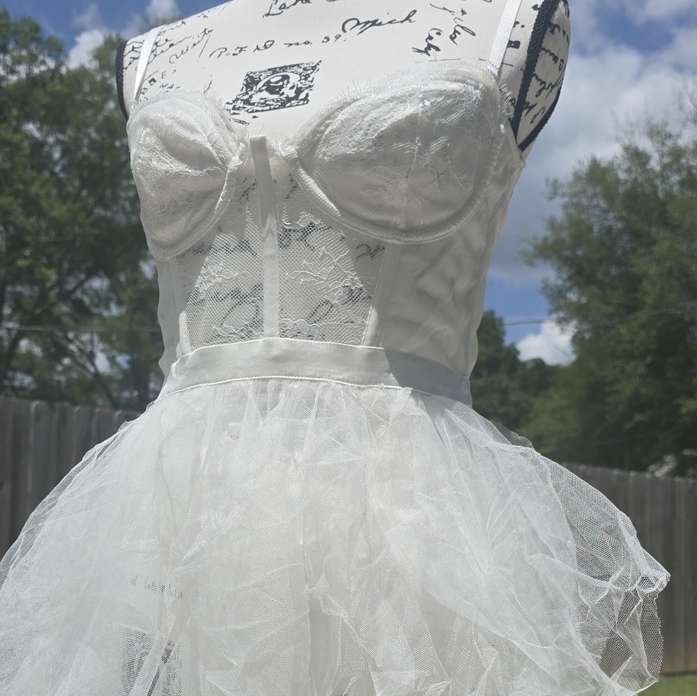Lovely Lace & Tiered Tulle